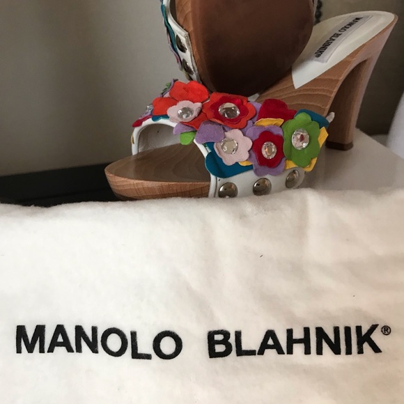 Manolo Blahnik Heels - Picture 7 of 8
